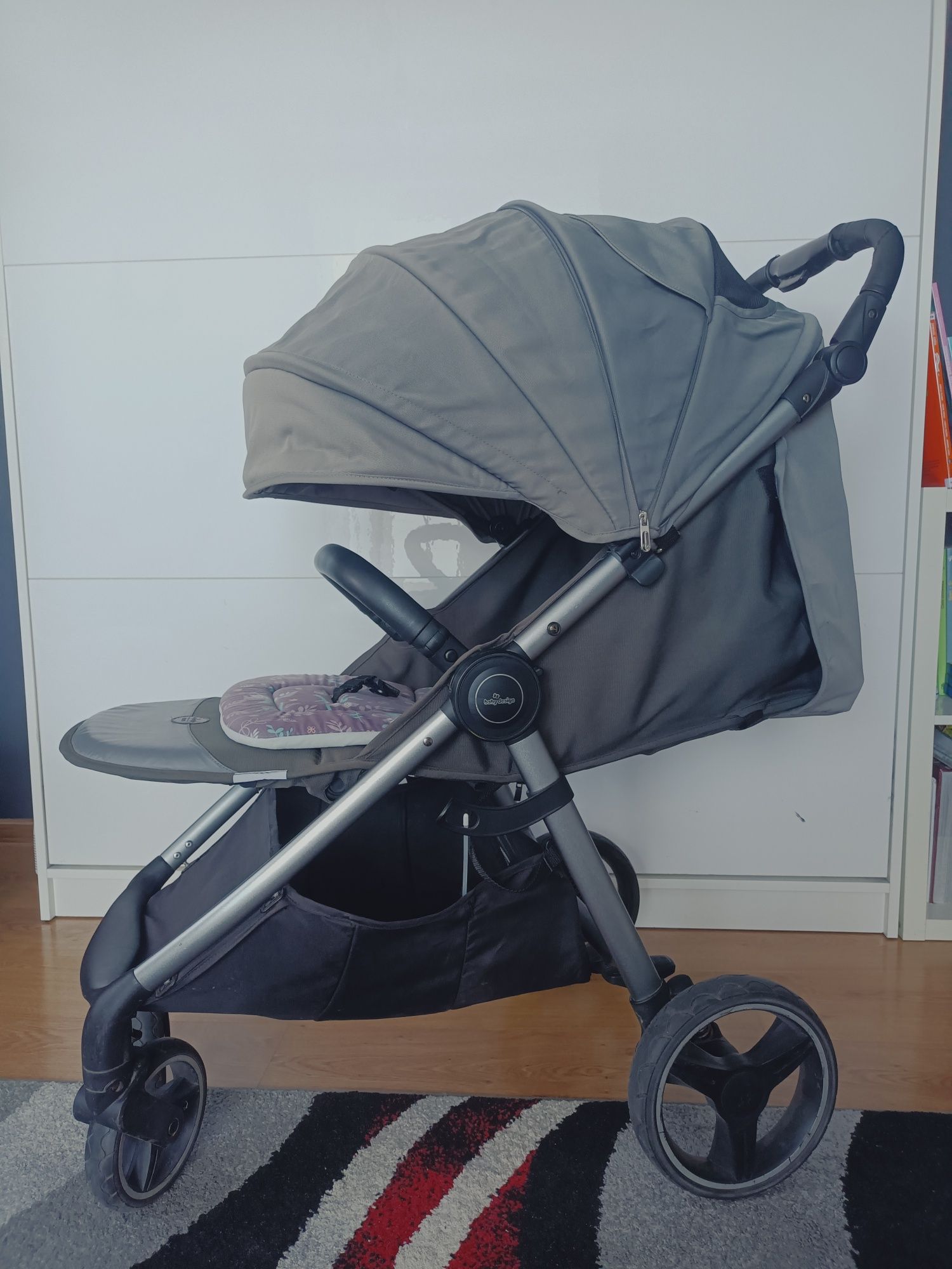 Spacerówka Baby Design Wave do 22 kg