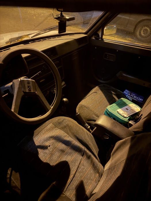 Заз 1102 таврія продам газ бензин з документами свіжа страхівка музика