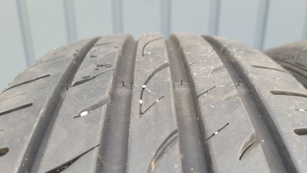 Opony letnie 215/50/17r