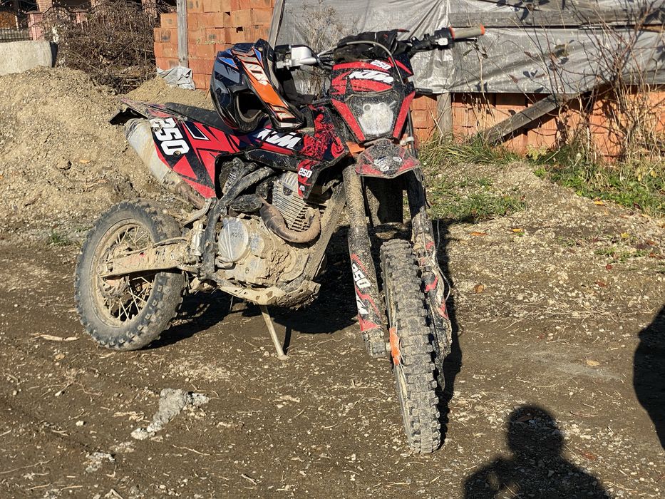 Кові Адванс 250 2024