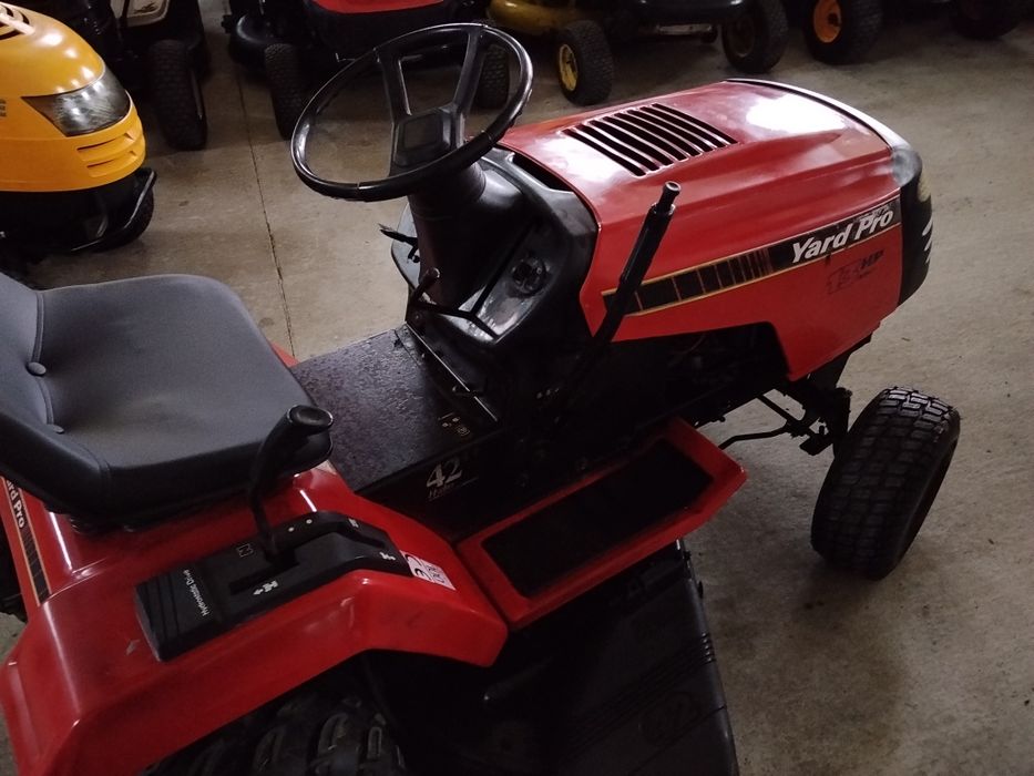 Kosiarka Traktorek Husqvarna Yard Pro