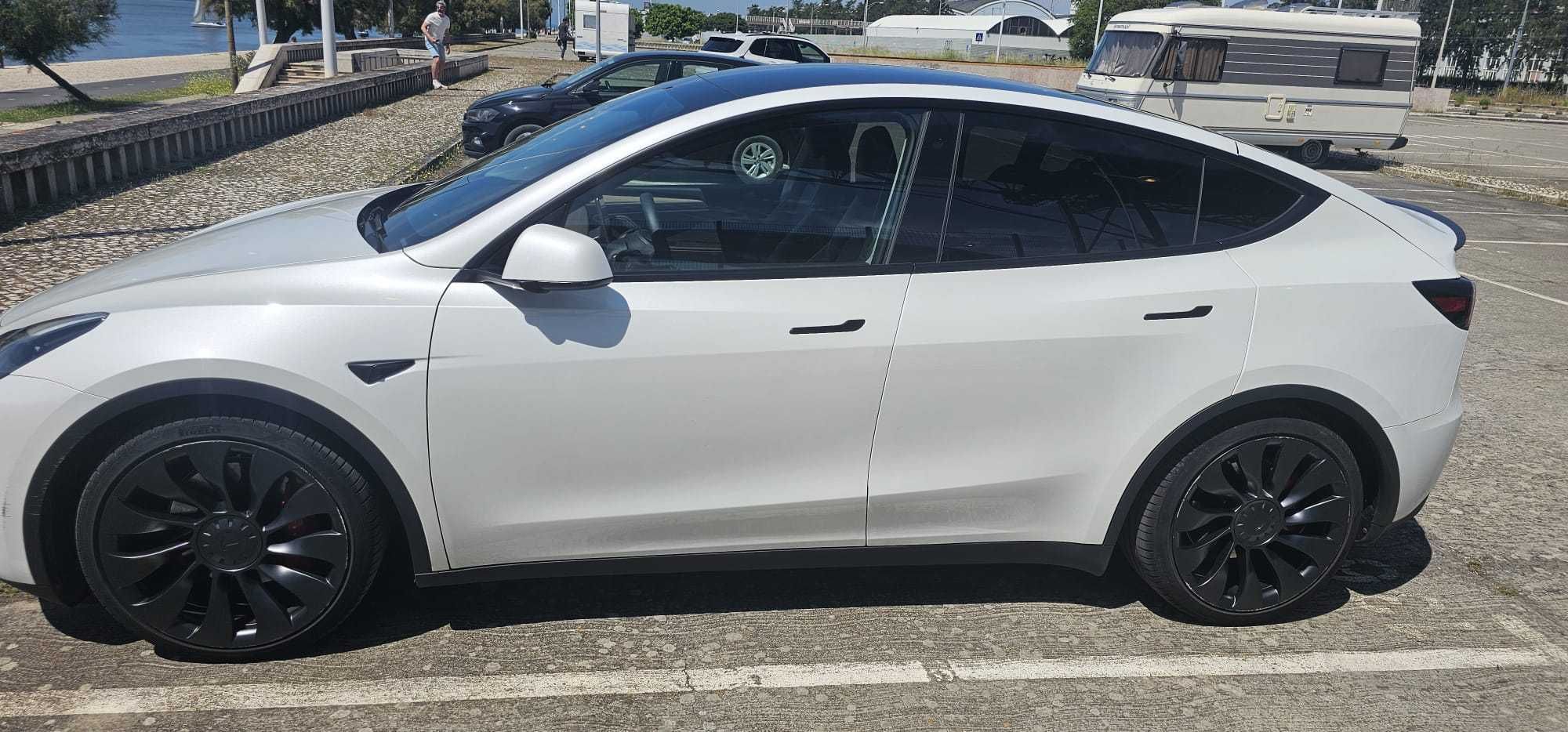 Empresa TVDE - 2019 - 1 Carro Electrico - Varios CAEs