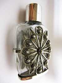 frasco de perfume vintage com armação em prata filigrana portuguesa