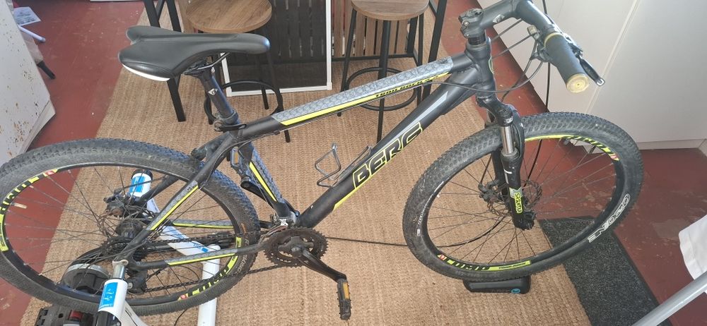 Bicicleta btt berg roda 26