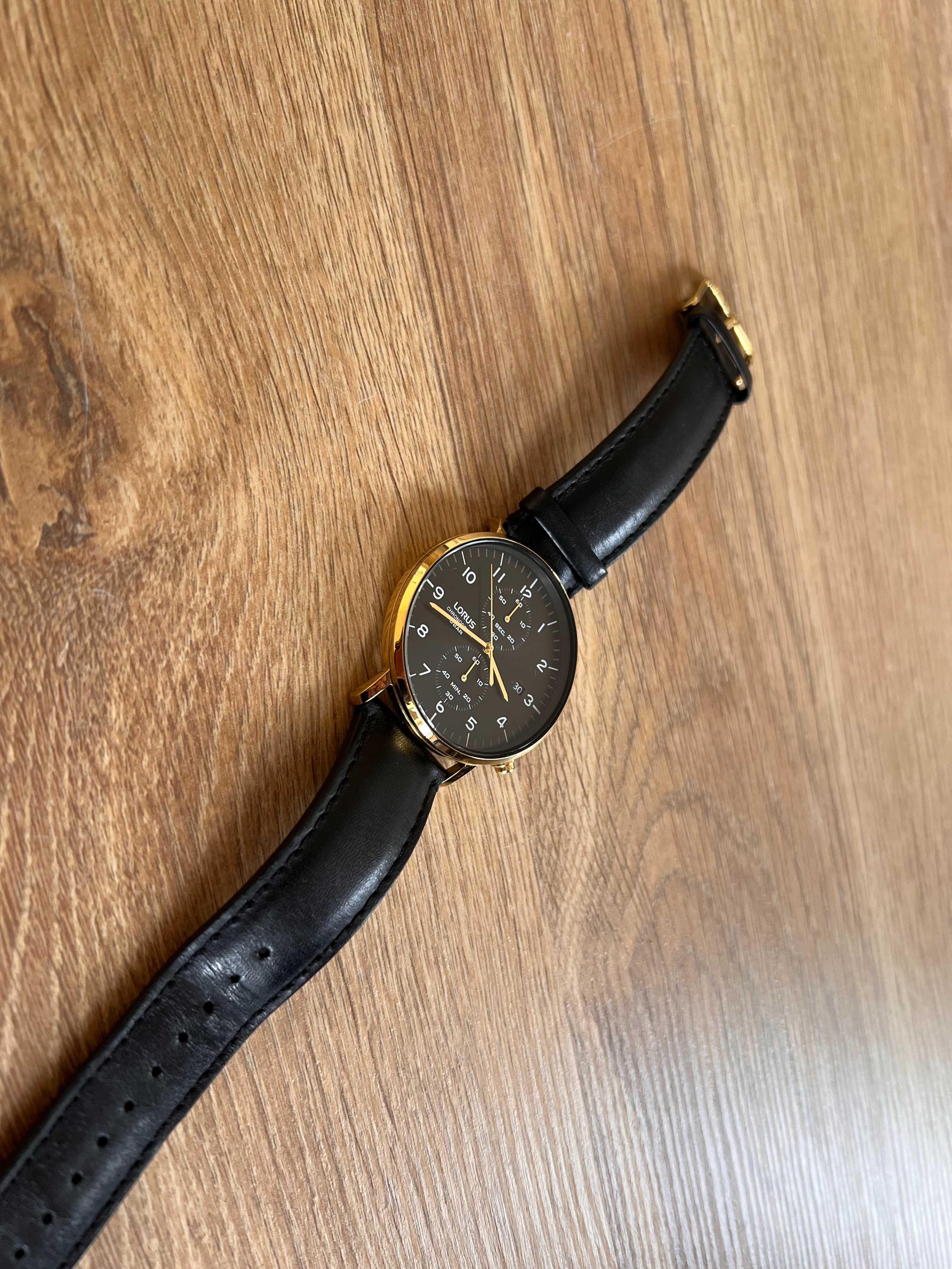 Zegarek Lorus RW420AX9 | czarno-złoty, skórzany pasek, chronograf