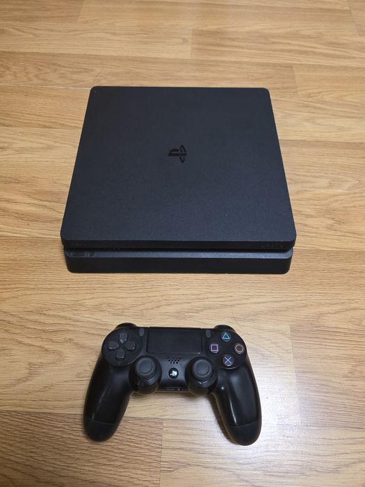 Konsola Sony PlayStation 4 Slim (PS4) Model CUH-2216A + Pad. Nigdy Nie
