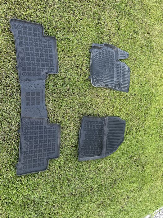 Dywaniki gumowe Rezaw-Plast Toyota Corolla Cross