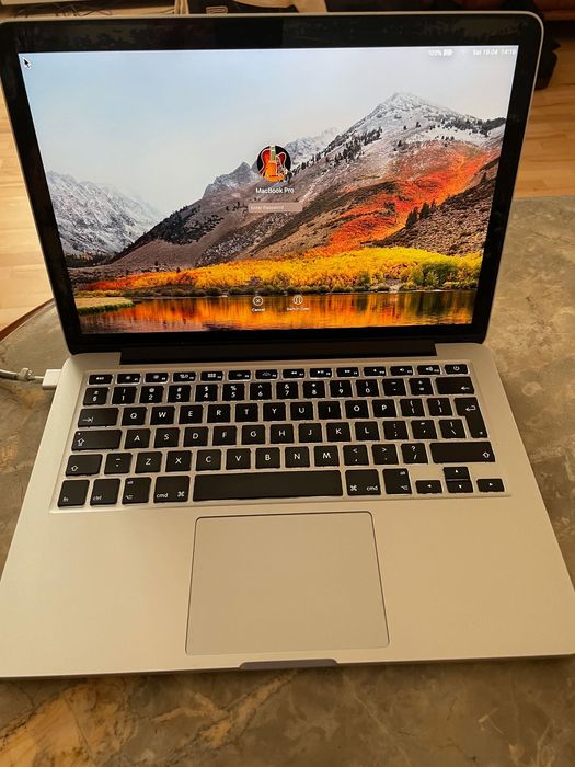 MacBook Pro 13’’ i5 / 4GB RAM / SSD 128GB – sprawny, stan bardzo dobry