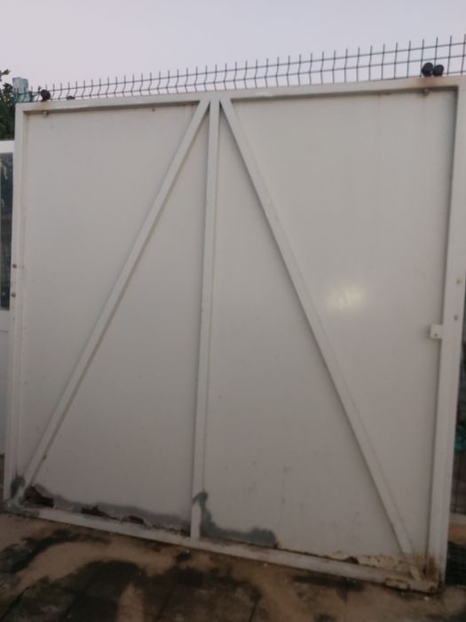 Portão de garagem ferro