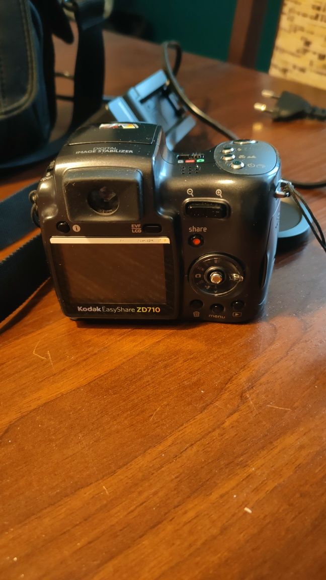 Aparat Kodak easyshare ZD710 do wymiany bateria