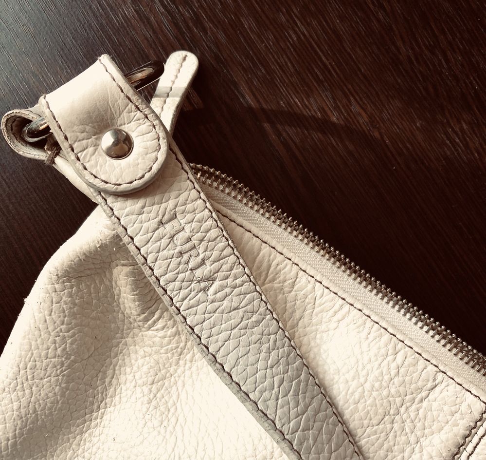 Женская сумочка Furla белая,кожаная / бу