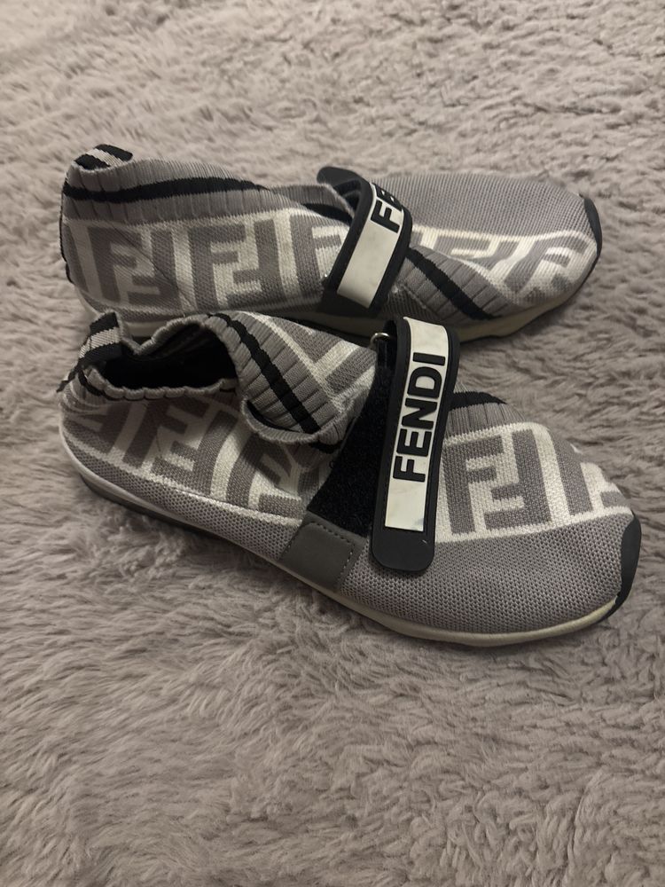 Buty damskie Fendi rozmiar 36