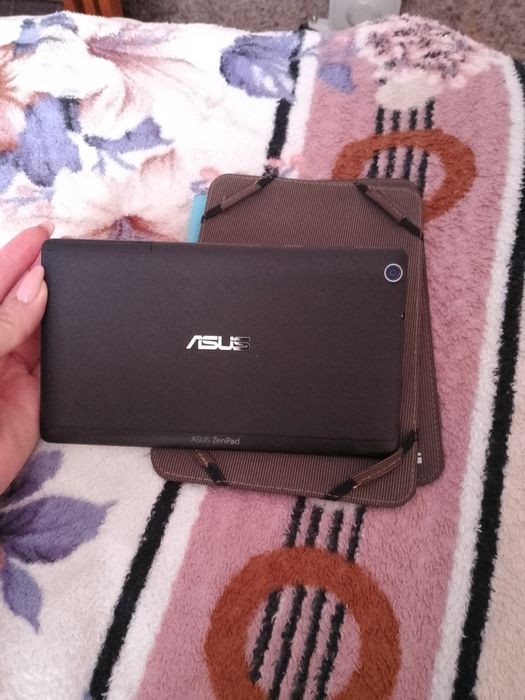 Планшет      ASUS