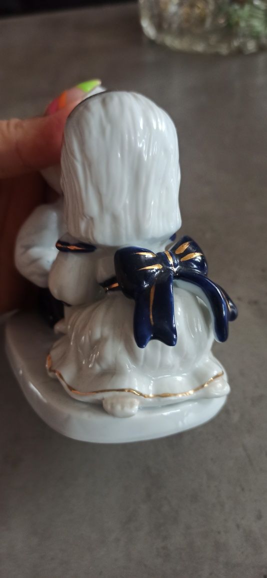 Porcelanowa figurka porcelana exclusive