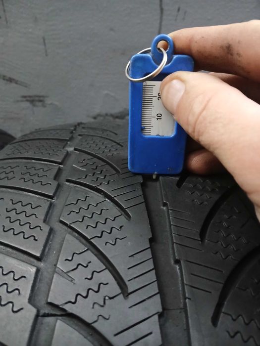 Opony zimowe Sportiva 225/40/18