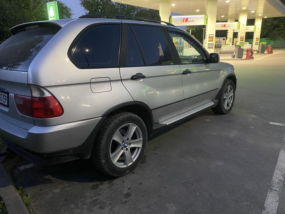 BMW X5 3.0 Dна повному ходу