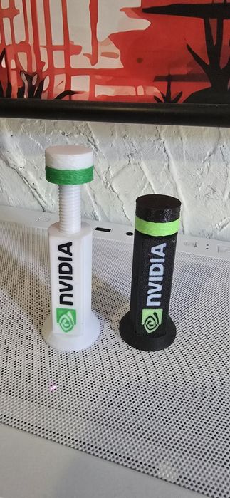 Подставка держатель видеокарты