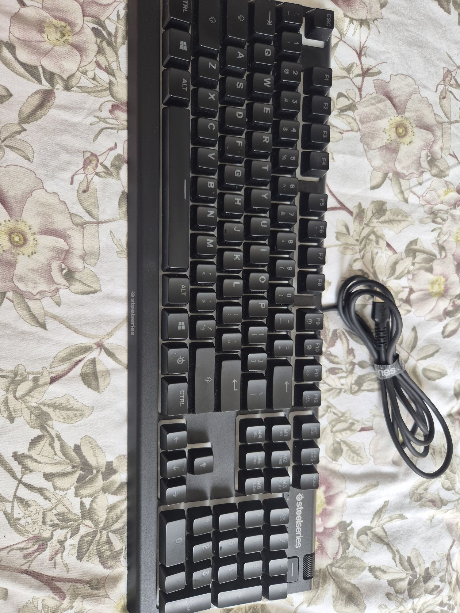 Klawiatura steelseries apex 3