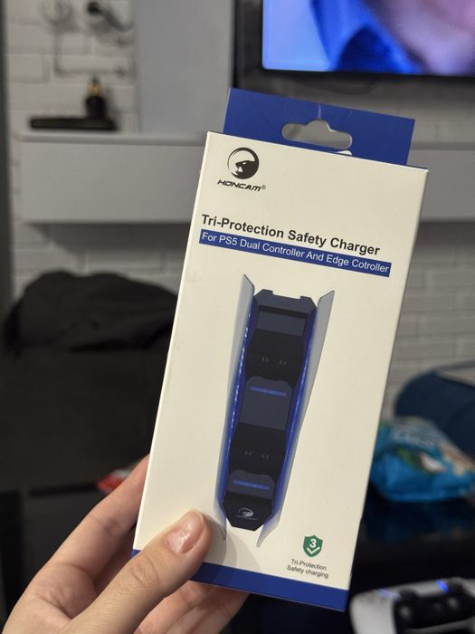 Зарядна станція для геймпада PlayStation 5 оригінал