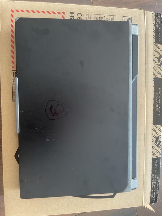 Laptop Msi Cyborg 15 A13V/Gtx 4060/ I7