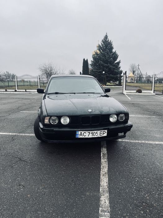 Продам BMW Е34.