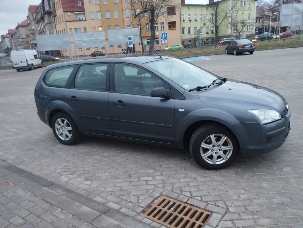 Ford Focus MkII 1.6TDCI 2004r