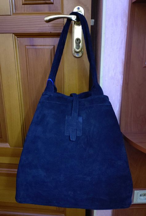 Шикарна сумка з натуральної замші італійського виробництва Vera Pelle