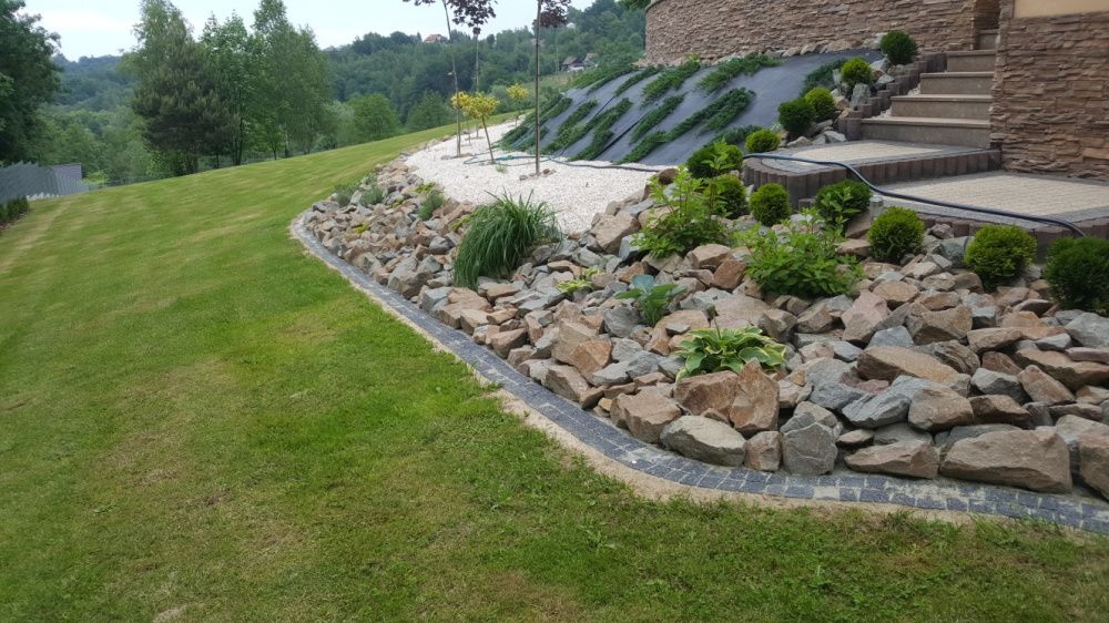 Uslugi Ogrodnicze Wycinka drzew tarasy/Kostak brukowa