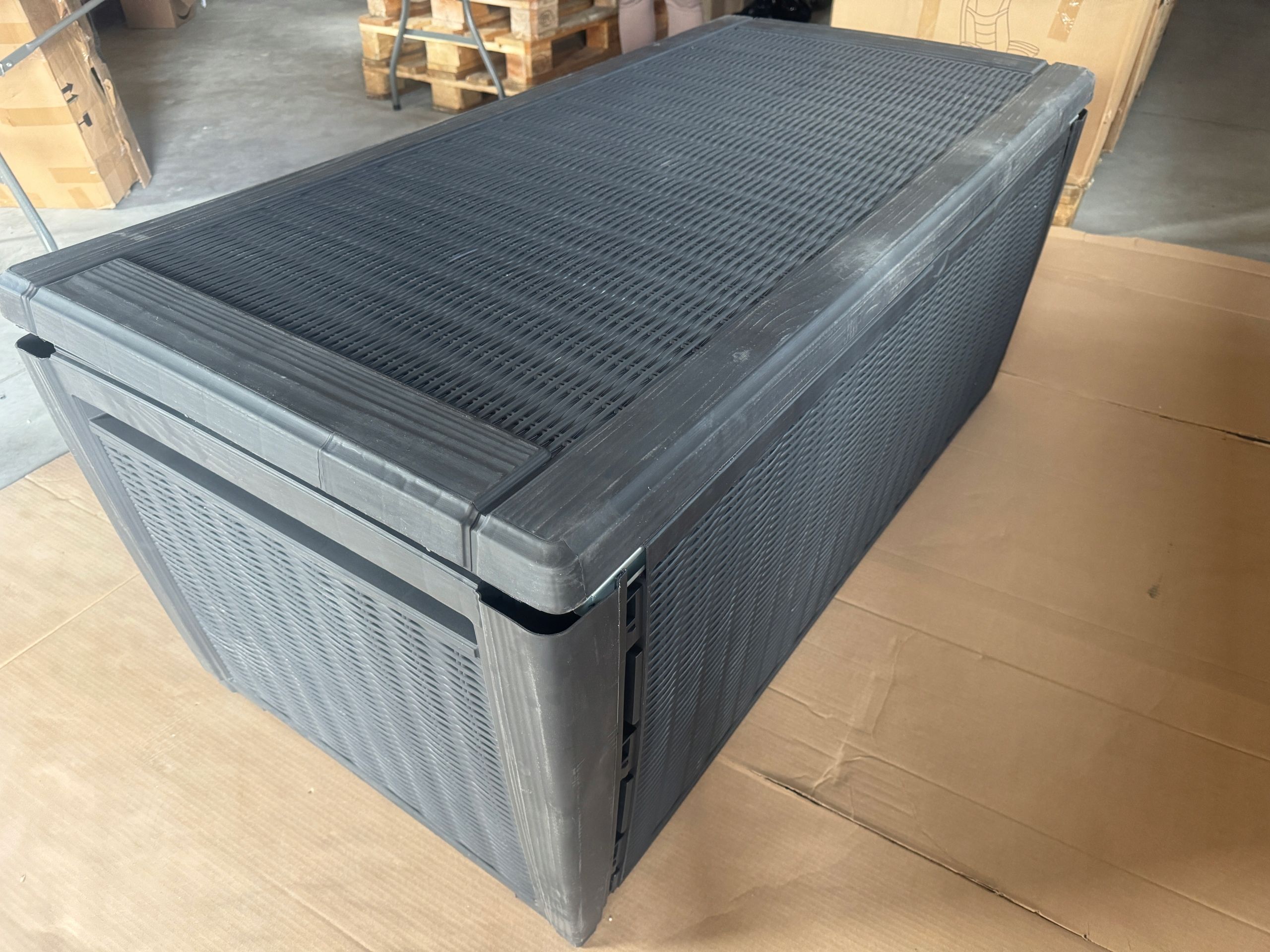 Keter Sumatra Skrzynia do przechowywania 511L 145 x 73 x 64 cm
