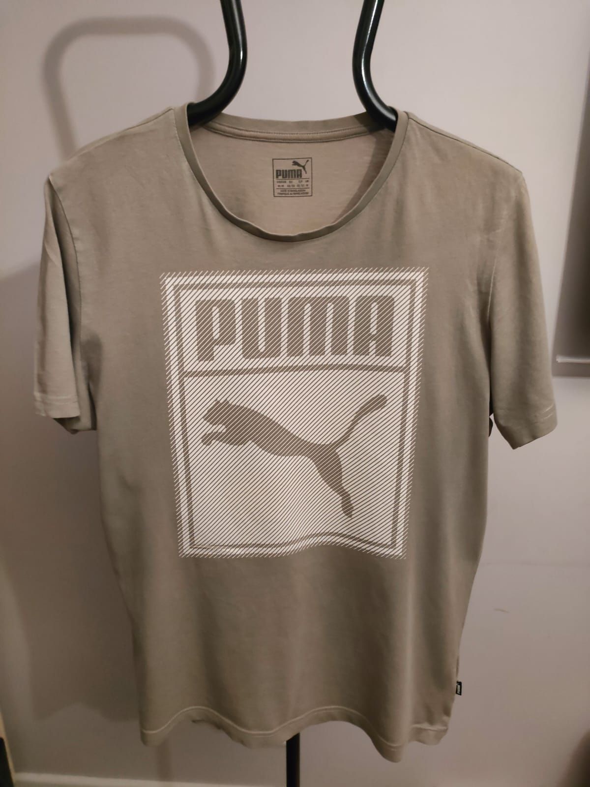 Świetny t-shirt PUMA M/L super stan