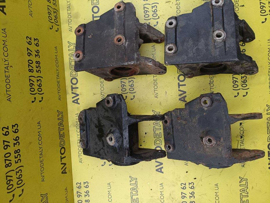 Кронштейн подвесного подшипника полуоси Renault Master рено мастер