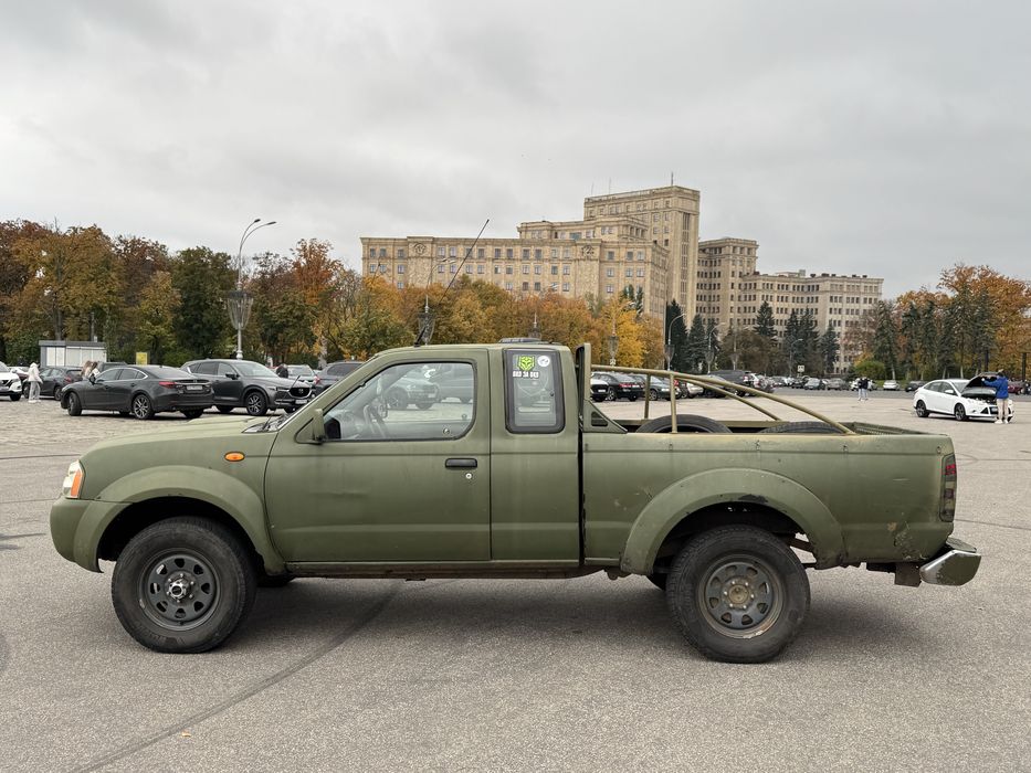 Продам Nissan Navara d22 2.5d в Харькове