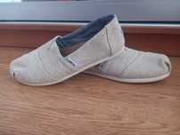 Продам мокасини 37 розміру фірми Toms. Оригінал. В ідеальному стані.