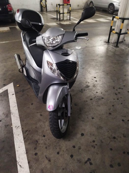 Mota muito conservada