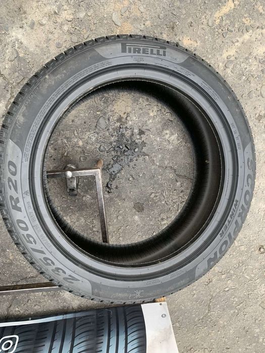 Шини нові 235/50 R20 Pirelli зима, 2021 р