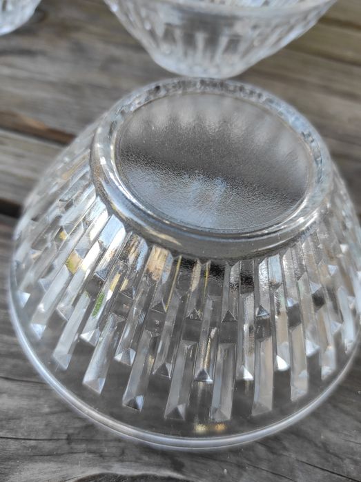 Komplet 6 salaterek szklanych