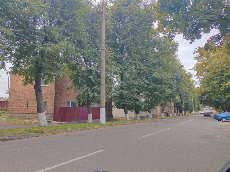 Земельна ділянка в центрі м. Ромни