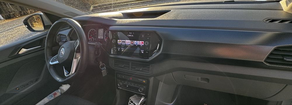 VW T-Cross 1.0 TSI Life 95 CV 5 Portas 5 Lugares 4x2