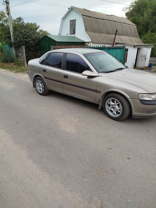 Продам Опель Вектра