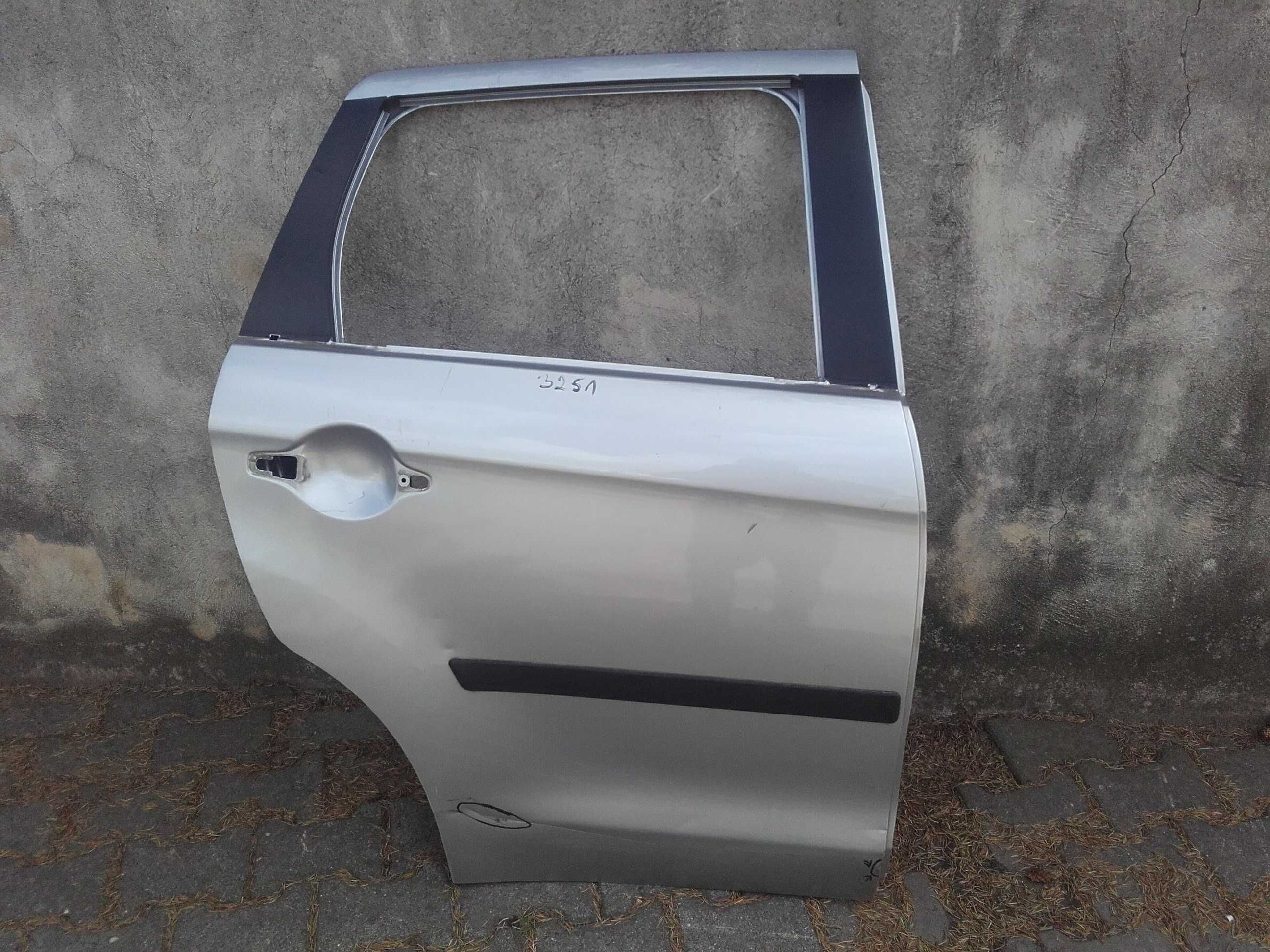 Drzwi tył prawe Mitsubishi ASX 010->018 nr3251