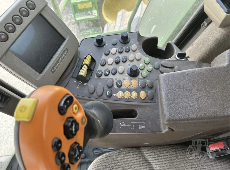 Комбайн John Deere 9750 STS Не работал в Украине