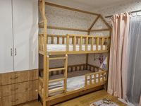 Dwupiętrowe łóżko drewniane domek pełnowymiarowe
