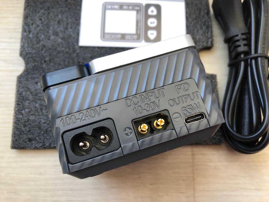 SKYRC b6ACneo, зарядне для дронів та збірок з вбудованим БЖ, TYPE-C