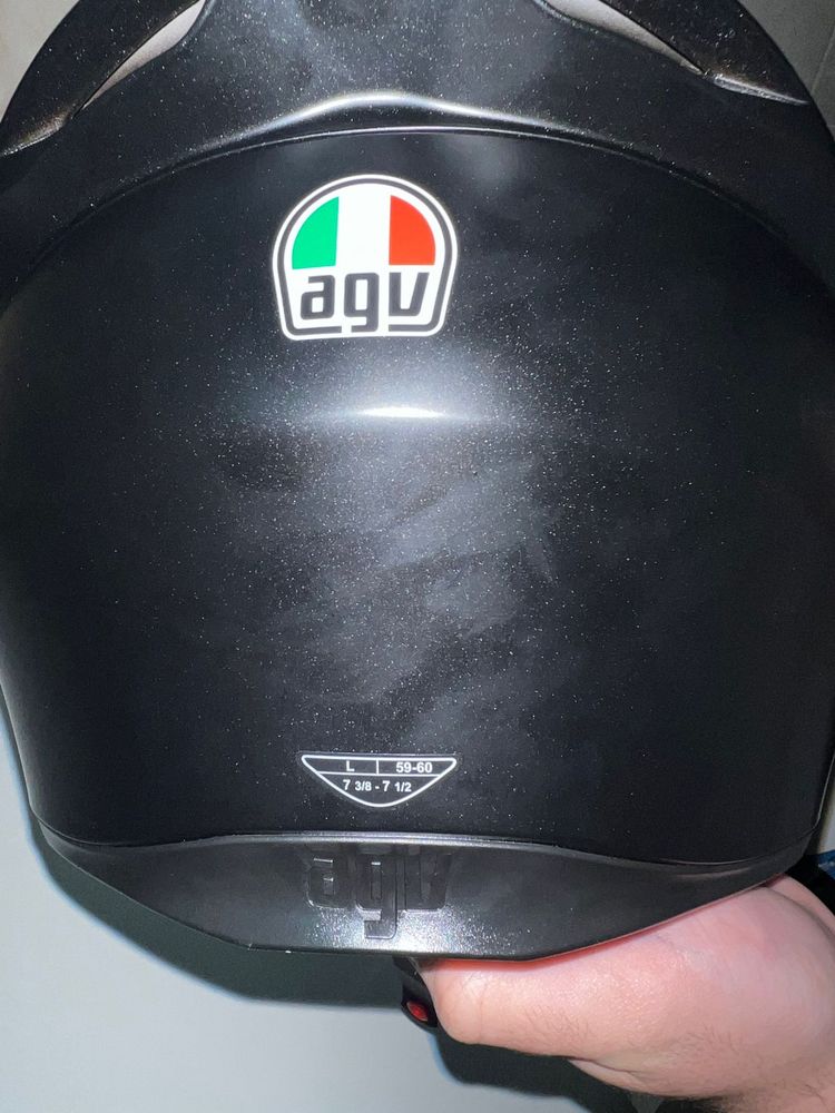 Capacete AGV Preto com Viseira Preta