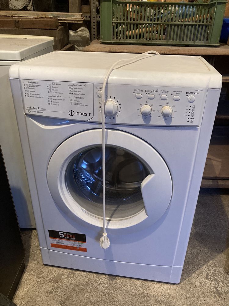 Pralka indesit IWSC51052