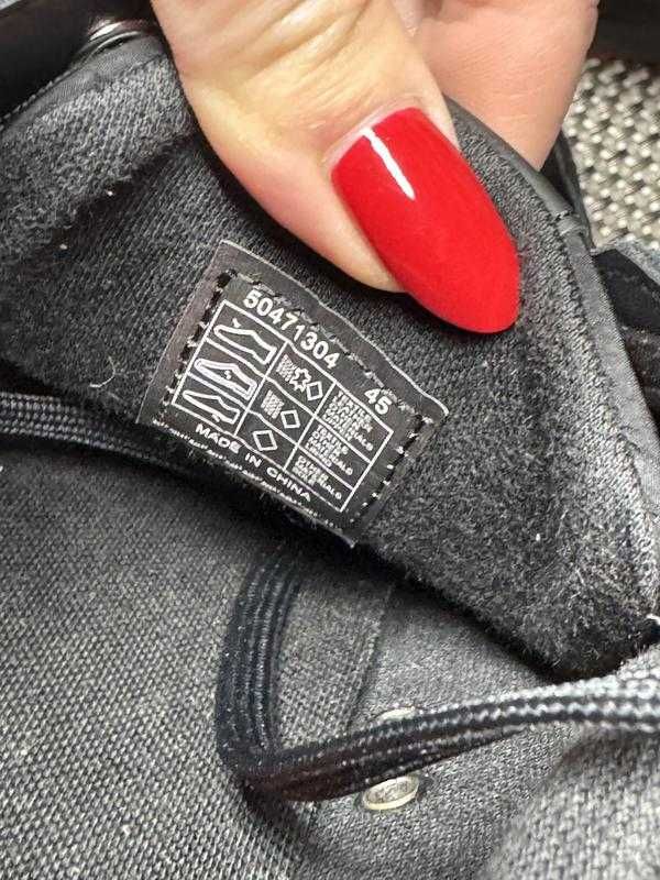 Оригінальні кросівки hugo boss icelin