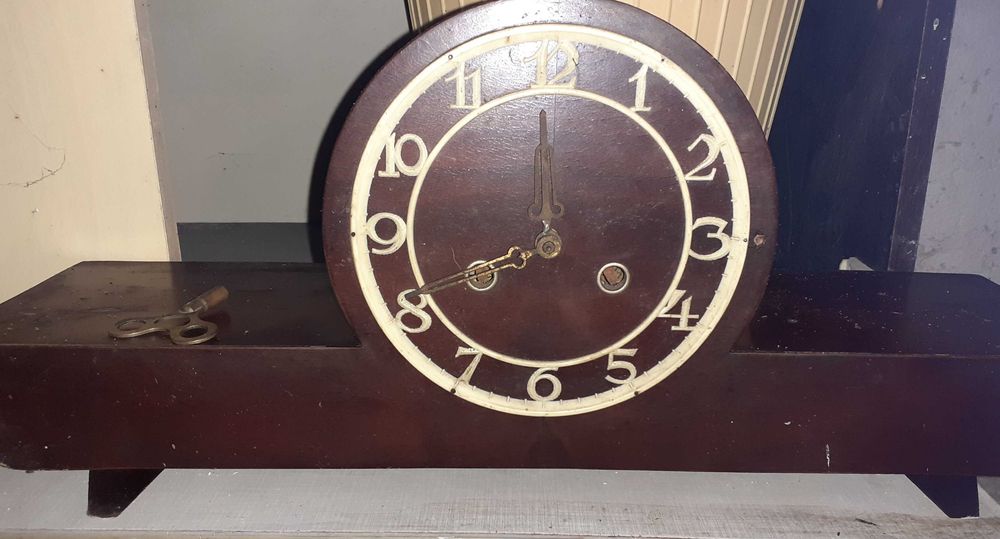 Zegar kominkowy Metron