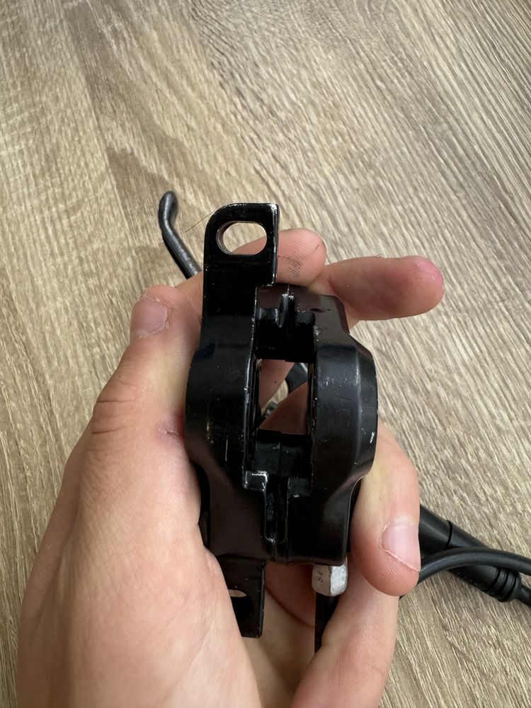 Hamulec Hydrauliczny Shimano MT-200 BRM (mineral oil,magura, deore xt)