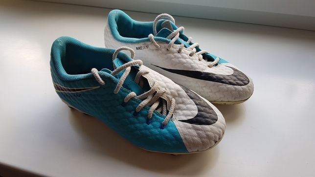 Buty piłkarskie Nike roz 34