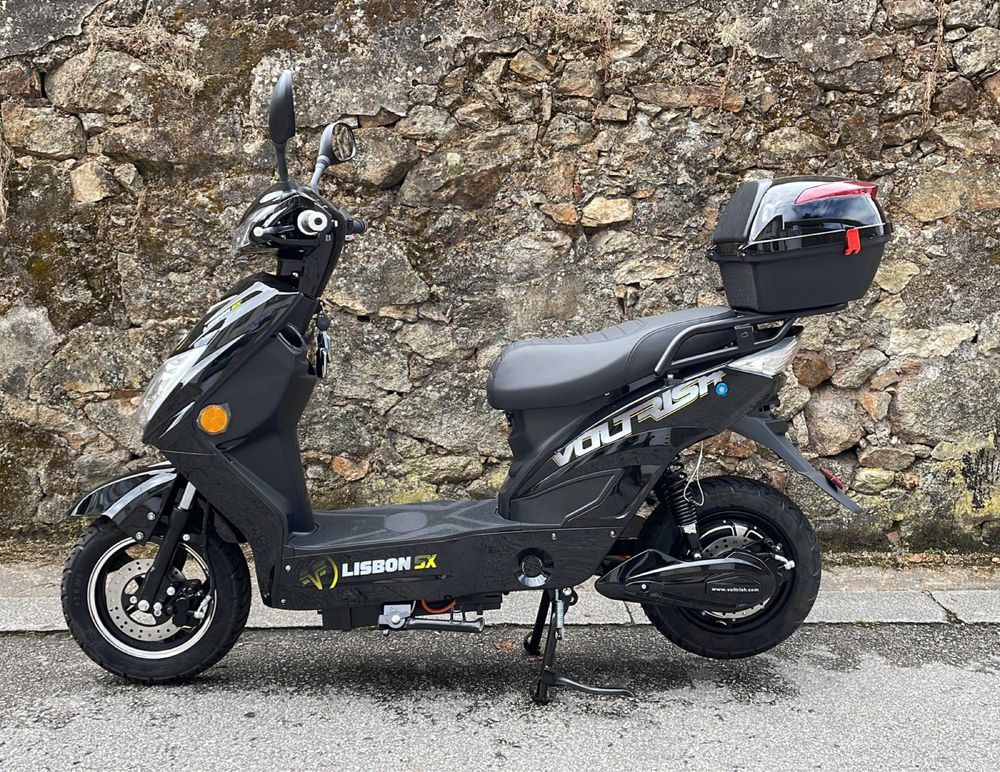 Scooters Elétricas Voltrish Novas ( ficam a 499 euros com o apoio )